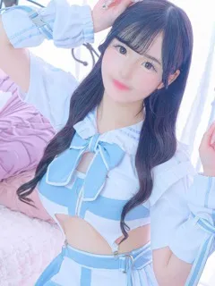  みり(19歳)E+アイドルスクール(デリヘル) - 写真