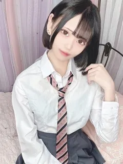 ドMな元カフェ店員がご奉仕♡ せあ(18歳)E+アイドルスクール() - 写真