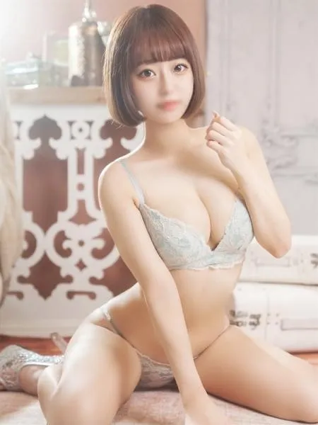 るな【純粋無垢な清楚美女】 - 写真4枚目