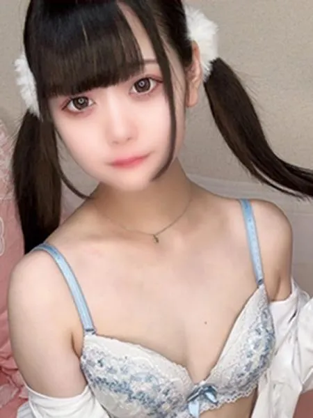 にあ【アイドル系ロリ美少女】 - 写真1枚目