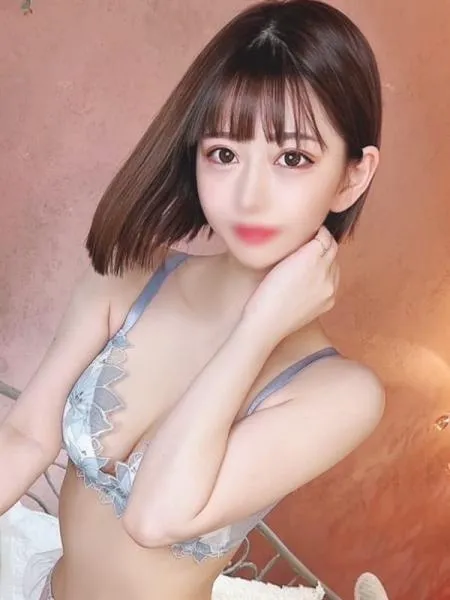 なる【心も身体も癒す美少女】 - 写真2枚目