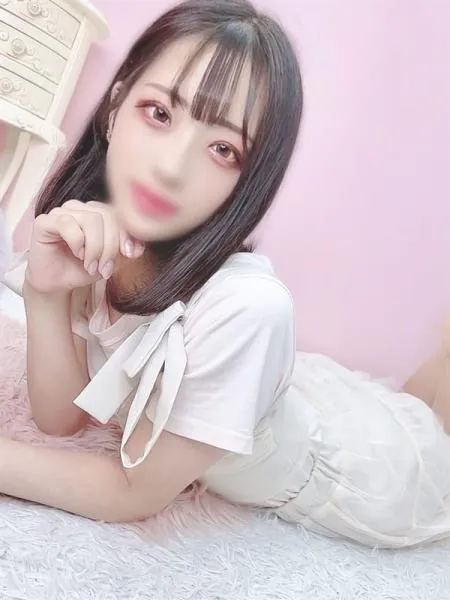 もも【群を抜く純白美少女】 - 写真5枚目