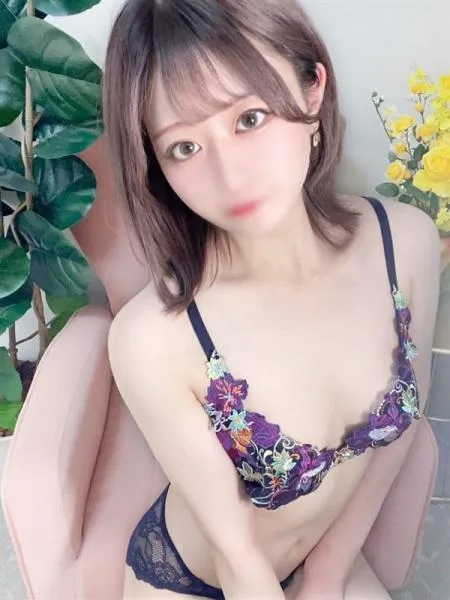 つむぎ【敏感パイパン美女】 - 写真2枚目