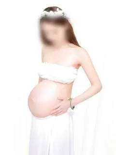 長身スレンダー美人パイパン妊婦 かりな(29歳)みるくDX() - 写真