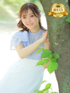 さき(25歳)(T:155cm,T:155cm,B:87cm(Fカップ),W:56cm,H:84cm) - 写真